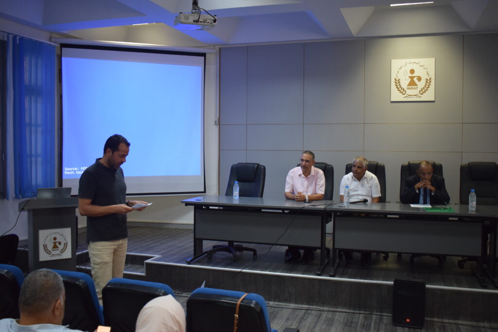 ورشة عمل حول خارطة طريق لاستراتيجية النشر الواسع للممارسات الجيدة لتربية الأبقار الحلوب